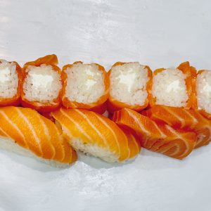 Nouveau F50**🥰😍 6x Salmon Roll Cheese  2x Sushi Saumon  2x Sashimi Saumon